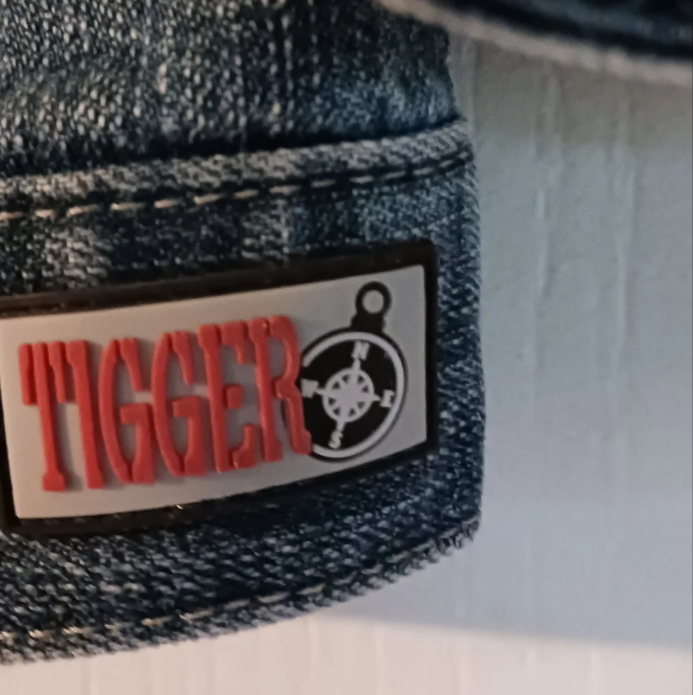 Denim Jacket Tigger Winnie the Pooh 3T Disney‎